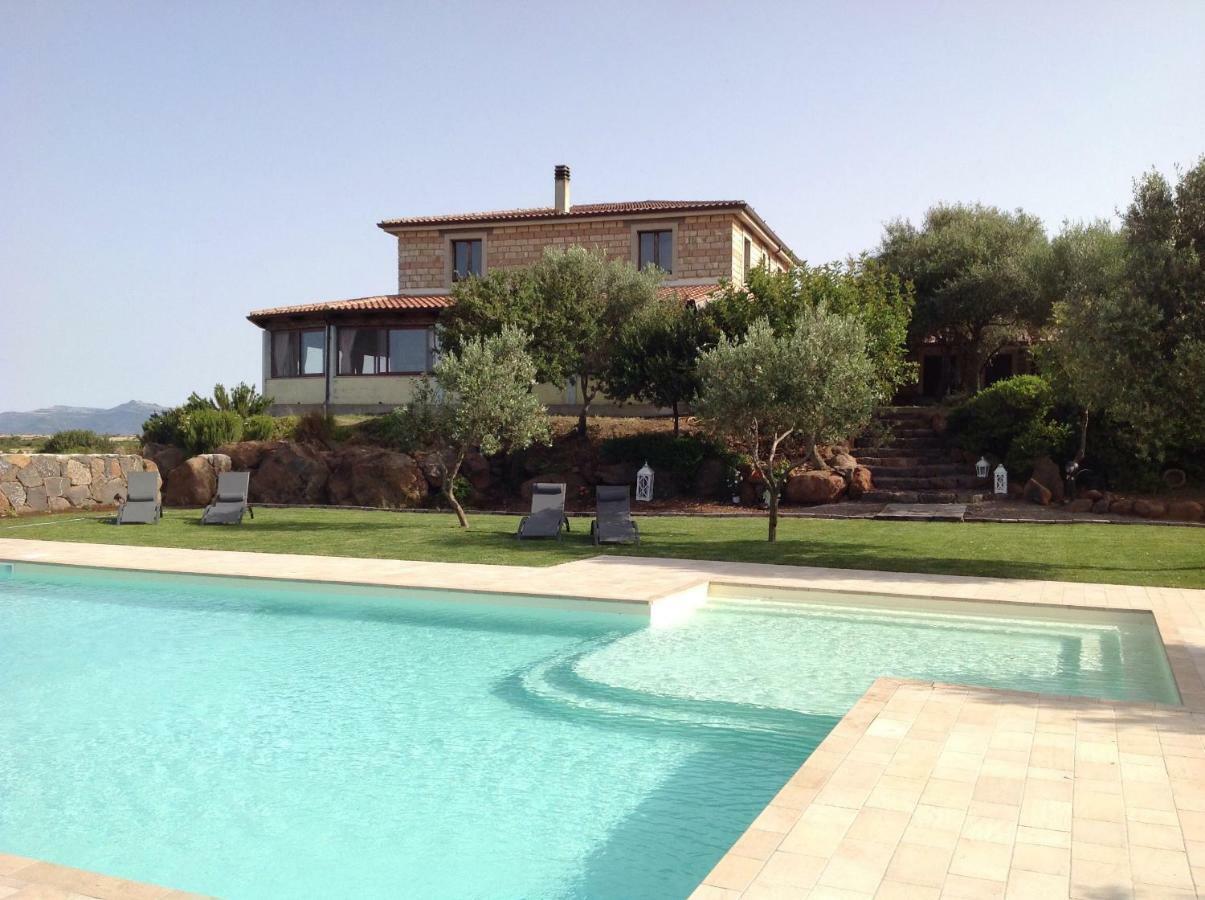 Agriturismo Sa Murta In Sennariolo-Oristano Luaran gambar